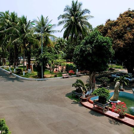 Sky Nha Trang Hotel Exterior photo