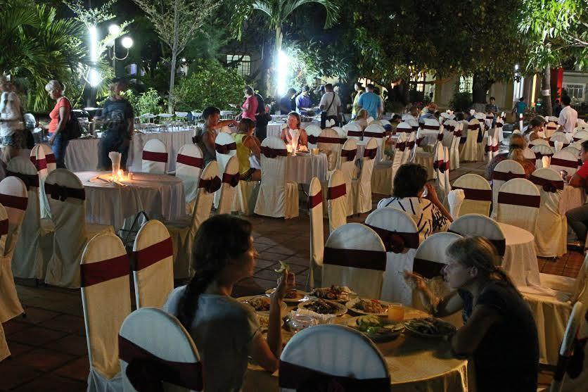 Sky Nha Trang Hotel Exterior photo