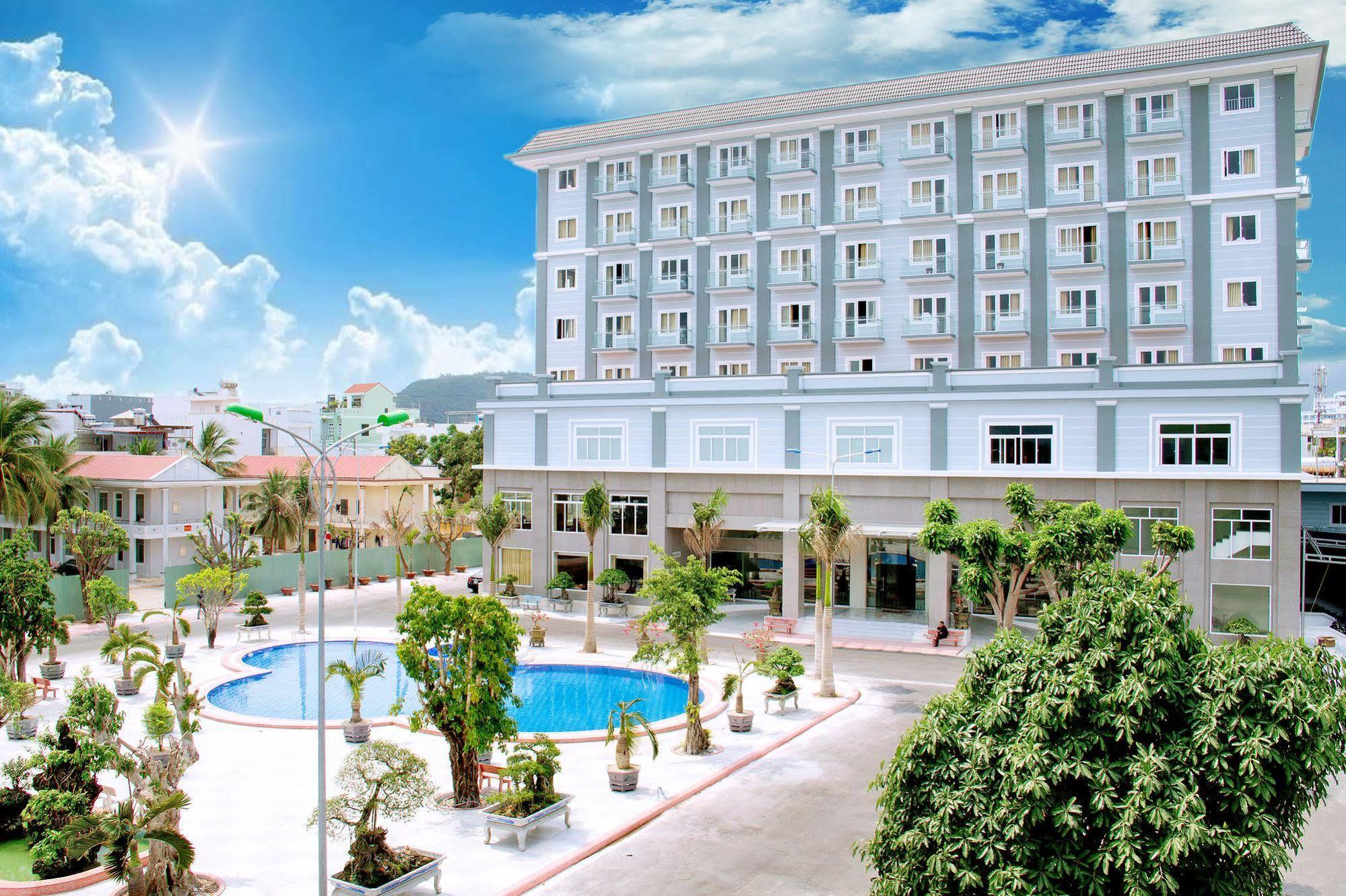 Sky Nha Trang Hotel Exterior photo
